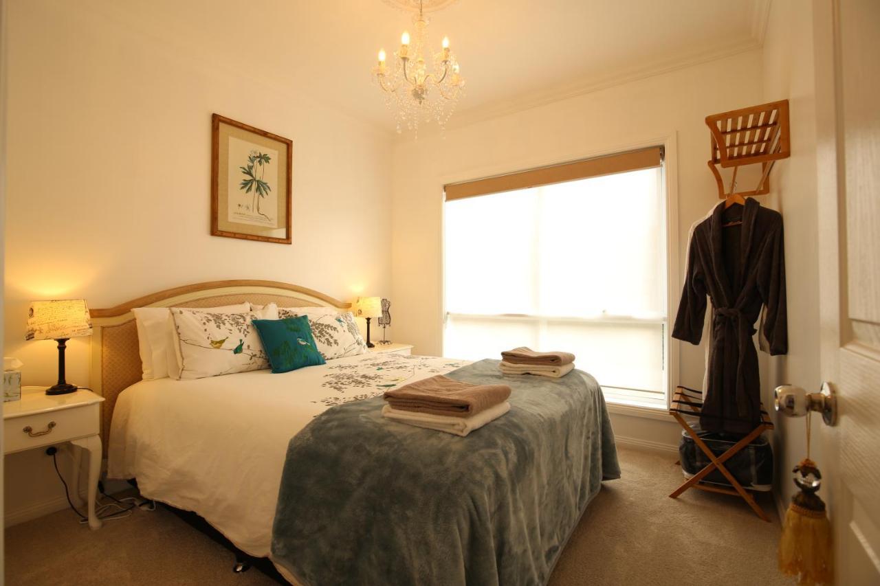 Bridgecroft Villa - French Provincial In Richmond With Spa エクステリア 写真